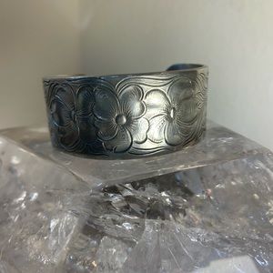 Salisbury Pewter Cuff